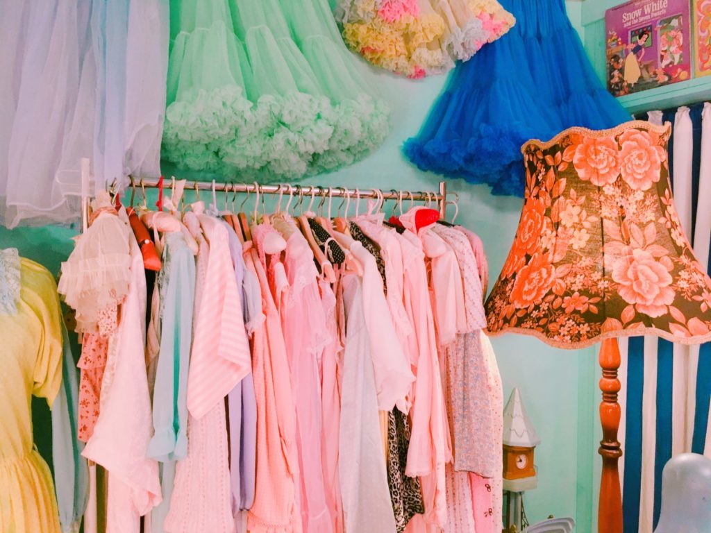 Kiki2 プリンセスドールハウスみたい 高円寺のファンシーな古着屋さん Lafary