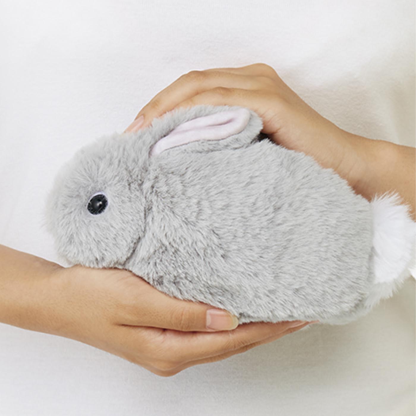 手触りがたまらない もふもふうさぎがポーチになっちゃった Lafary