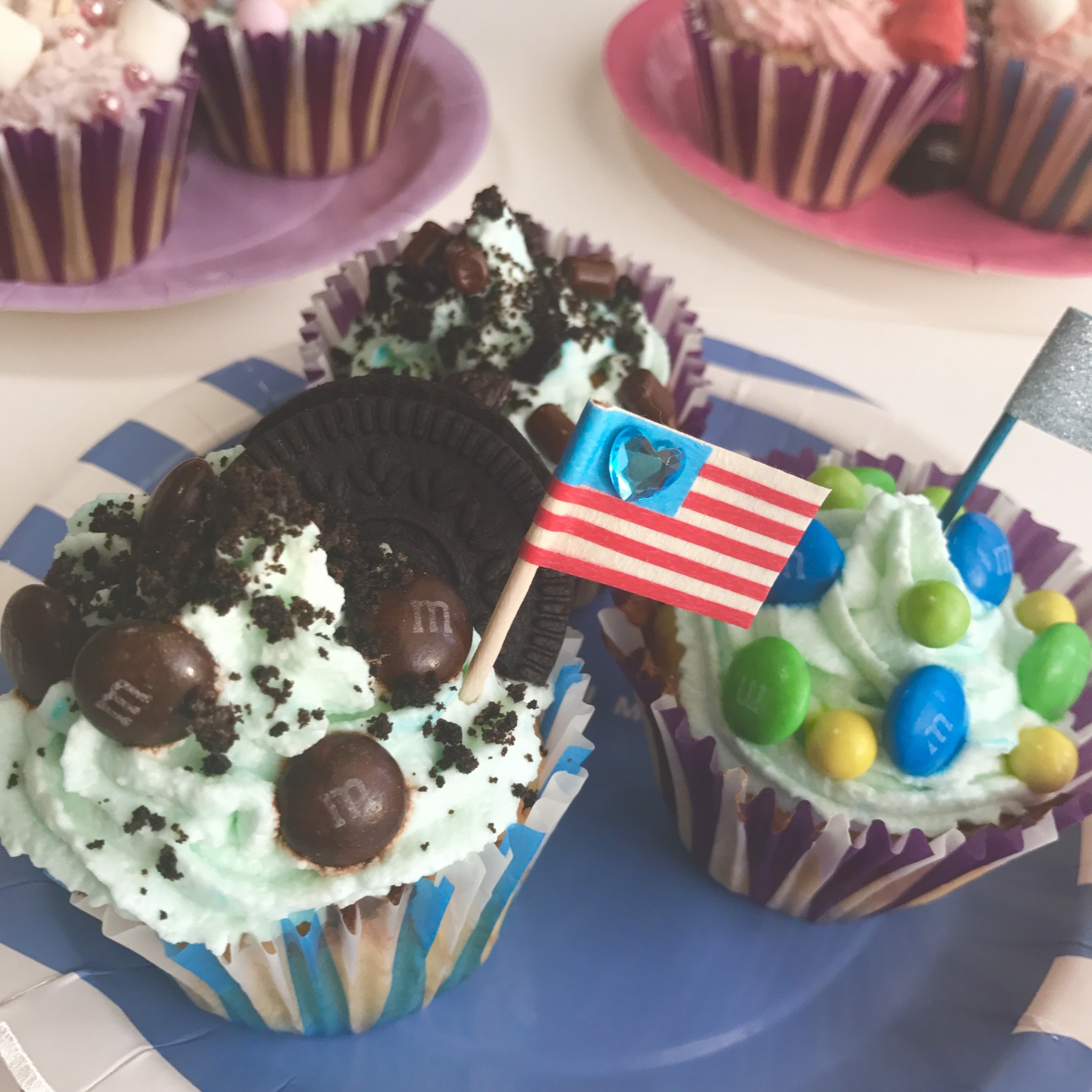アメリカ風 簡単かわいいカップケーキのデコレーションアイデア Lafary