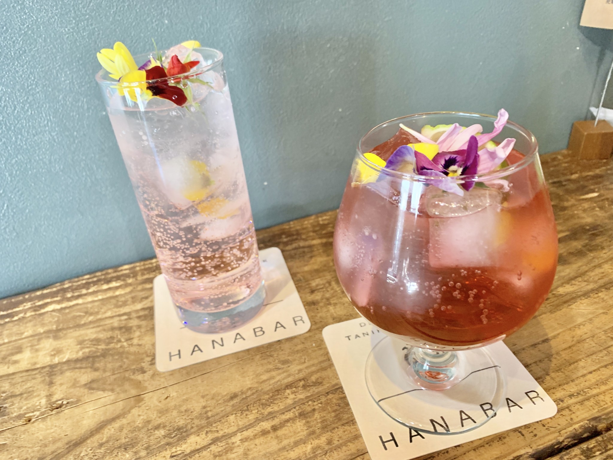 お花に囲まれてほっと一息♡「HANABAR（ハナバー）」