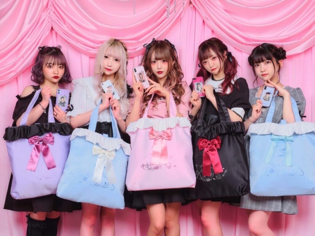 miumiu ナッパクリスタル バッグ 嬉しく ピンク 量産型 地雷