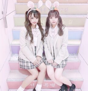 組み合わせ豊富!キュートな制服レンタルで韓国アイドル気分になっちゃおう