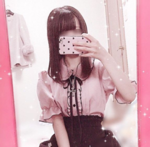 オタク必見 量産型に人気のかわいいブラウスまとめ Lafary ラファリー