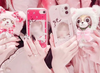 オタ活でも大活躍.推しを挟めるチェキスマホケースまとめ!